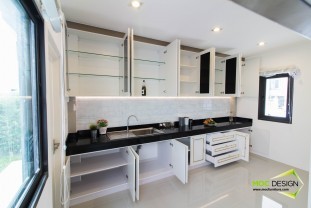 ตู้เสื้อผ้าบิ้วอิน,บิ้วอินตู้เสื้อผ้า,เฟอร์นิเจอร์บิ้วอิน,เฟอร์นิเจอร์,บิ้วอิน,บิวท์อิน,ชุดทีวีบิ้วอิน,บ้านเดี่ยว,ตู้เสื้อผ้า,โต๊ะแป้ง,เตียงบิ้วอิน,เตียงนอน,กรุระแนงไม้,กรุผนังไม้,งานกรุผนัง,กรุผนัง,ครัวบิ้วอิน,บิ้วอินครัว,ครัวกันน้ำ,บิ้วห้องครัว