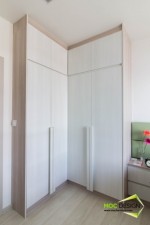 ตู้เสื้อผ้าบิ้วอิน,บิ้วอินตู้เสื้อผ้า,เฟอร์นิเจอร์บิ้วอิน,เฟอร์นิเจอร์,บิ้วอิน,บิวท์อิน,ชุดทีวีบิ้วอิน,บ้านเดี่ยว,ตู้เสื้อผ้า,โต๊ะแป้ง,เตียงบิ้วอิน,เตียงนอน,กรุระแนงไม้,งานกรุผนัง,กรุผนัง,ครัวบิ้วอิน,บิ้วอินครัว,ครัวกันน้ำ,บิ้วห้องครัว,ตู้เสื้อผ้า