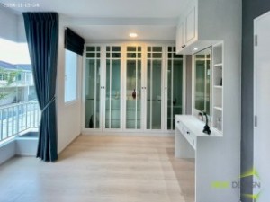 ตู้เสื้อผ้าบิ้วอิน,บิ้วอินตู้เสื้อผ้า,เฟอร์นิเจอร์บิ้วอิน,เฟอร์นิเจอร์,บิ้วอิน,บิวท์อิน,ชุดทีวีบิ้วอิน,บ้านเดี่ยว,ตู้เสื้อผ้า,โต๊ะแป้ง,เตียงบิ้วอิน,เตียงนอน,กรุระแนงไม้,งานกรุผนัง,กรุผนัง,ครัวบิ้วอิน,บิ้วอินครัว,บิ้วครัว,วิลาจิโอ้ปิ่นเกล้า-ศาลายา