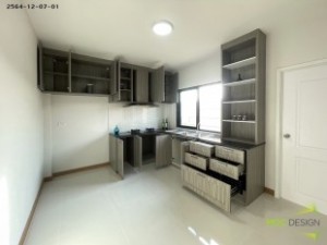 ตู้เสื้อผ้าบิ้วอิน,บิ้วอินตู้เสื้อผ้า,เฟอร์นิเจอร์บิ้วอิน,เฟอร์นิเจอร์,บิ้วอิน,บิวท์อิน,ชุดทีวีบิ้วอิน,บ้านเดี่ยว,ตู้เสื้อผ้า,โต๊ะแป้ง,เตียงบิ้วอิน,เตียงนอน,กรุระแนงไม้,งานกรุผนัง,กรุผนัง,ครัวบิ้วอิน,บิ้วอินครัว,บิ้วห้องครัว,วิลาจิโอ้ประชาอุทิศ90