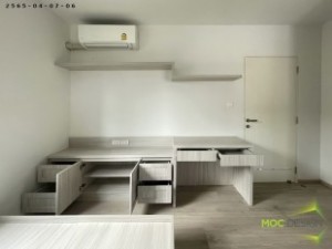 ตู้เสื้อผ้าบิ้วอิน,บิ้วอินตู้เสื้อผ้า,เฟอร์นิเจอร์บิ้วอิน,เฟอร์นิเจอร์,บิ้วอิน,บิวท์อิน,ชุดทีวีบิ้วอิน,บ้านเดี่ยว,ตู้เสื้อผ้า,โต๊ะแป้ง,เตียงบิ้วอิน,เตียงนอน,กรุระแนงไม้,งานกรุผนัง,กรุผนัง,ครัวบิ้วอิน,บิ้วอินครัว,บิ้วห้องครัว,วิลาจิโอ้ประชาอุทิศ90