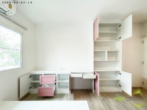 ตู้เสื้อผ้าบิ้วอิน,บิ้วอินตู้เสื้อผ้า,เฟอร์นิเจอร์บิ้วอิน,เฟอร์นิเจอร์,บิ้วอิน,บิวท์อิน,ชุดทีวีบิ้วอิน,บ้านเดี่ยว,ตู้เสื้อผ้า,โต๊ะแป้ง,เตียงบิ้วอิน,เตียงนอน,กรุระแนงไม้,งานกรุผนัง,กรุผนัง,ครัวบิ้วอิน,บิ้วอินครัว,บิ้วห้องครัว,วิลาจิโอ้ประชาอุทิศ90