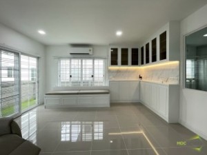 ตู้เสื้อผ้าบิ้วอิน,บิ้วอินตู้เสื้อผ้า,เฟอร์นิเจอร์บิ้วอิน,เฟอร์นิเจอร์,บิ้วอิน,บิวท์อิน,ชุดทีวีบิ้วอิน,บ้านเดี่ยว,ตู้เสื้อผ้า,โต๊ะแป้ง,เตียงบิ้วอิน,เตียงนอน,กรุระแนงไม้,กรุผนังไม้,งานกรุผนัง,กรุผนัง,ครัวบิ้วอิน,บิ้วอินครัว,ครัวกันน้ำ,บิ้วห้องครัว