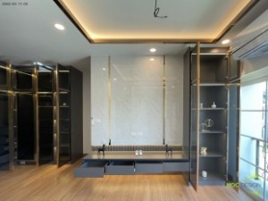 ตู้เสื้อผ้าบิ้วอิน,บิ้วอินตู้เสื้อผ้า,เฟอร์นิเจอร์บิ้วอิน,เฟอร์นิเจอร์,บิ้วอิน,บิวท์อิน,ชุดทีวีบิ้วอิน,บ้านเดี่ยว,ตู้เสื้อผ้า,โต๊ะแป้ง,เตียงบิ้วอิน,เตียงนอน,กรุระแนงไม้,กรุผนังไม้,งานกรุผนัง,กรุผนัง,ครัวบิ้วอิน,บิ้วอินครัว,ครัวกันน้ำ,บิ้วห้องครัว