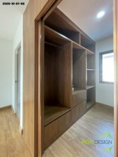 ตู้เสื้อผ้าบิ้วอิน,บิ้วอินตู้เสื้อผ้า,เฟอร์นิเจอร์บิ้วอิน,เฟอร์นิเจอร์,บิ้วอิน,บิวท์อิน,ชุดทีวีบิ้วอิน,บ้านเดี่ยว,ตู้เสื้อผ้า,โต๊ะแป้ง,เตียงบิ้วอิน,เตียงนอน,กรุระแนงไม้,กรุผนังไม้,งานกรุผนัง,กรุผนัง,ครัวบิ้วอิน,บิ้วอินครัว,ครัวกันน้ำ,บิ้วห้องครัว