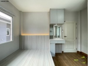 ตู้เสื้อผ้าบิ้วอิน,บิ้วอินตู้เสื้อผ้า,เฟอร์นิเจอร์บิ้วอิน,เฟอร์นิเจอร์,บิ้วอิน,บิวท์อิน,ชุดทีวีบิ้วอิน,บ้านเดี่ยว,ตู้เสื้อผ้า,โต๊ะแป้ง,เตียงบิ้วอิน,เตียงนอน,กรุระแนงไม้,กรุผนังไม้,งานกรุผนัง,กรุผนัง,ครัวบิ้วอิน,บิ้วอินครัว,ครัวกันน้ำ,บิ้วห้องครัว