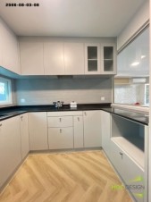 ตู้เสื้อผ้าบิ้วอิน,บิ้วอินตู้เสื้อผ้า,เฟอร์นิเจอร์บิ้วอิน,เฟอร์นิเจอร์,บิ้วอิน,บิวท์อิน,ชุดทีวีบิ้วอิน,บ้านเดี่ยว,ตู้เสื้อผ้า,โต๊ะแป้ง,เตียงบิ้วอิน,เตียงนอน,กรุระแนงไม้,กรุผนังไม้,งานกรุผนัง,กรุผนัง,ครัวบิ้วอิน,บิ้วอินครัว,ครัวกันน้ำ,บิ้วห้องครัว