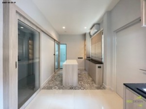 LINE_ALBUM_2567-01-01 คุณชมพูนุท_๒๔๐๓๐๙_1